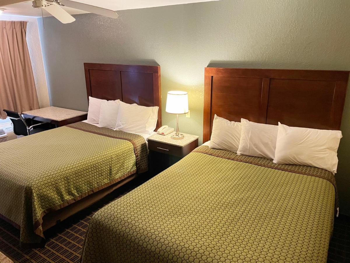קארסלבד Great Western Inn & Suites מראה חיצוני תמונה