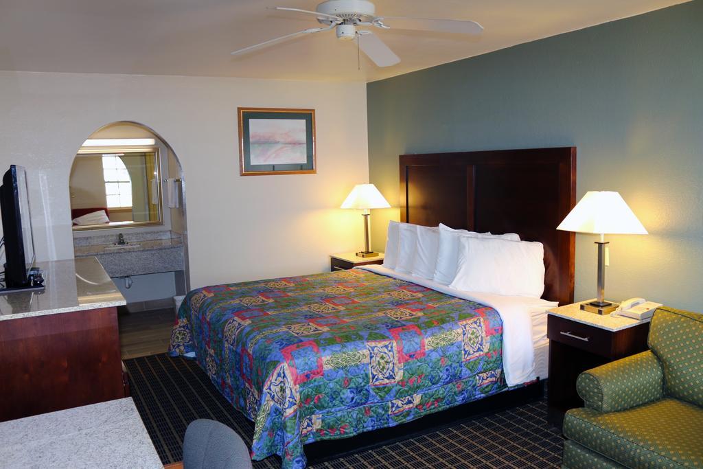 קארסלבד Great Western Inn & Suites מראה חיצוני תמונה